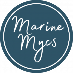 @marinemycs - logo pour page instagram 1.png